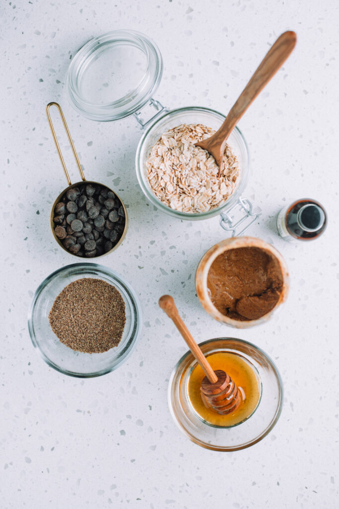 almond-butter-chocolate-chip-energy-bites-mash-and-spread